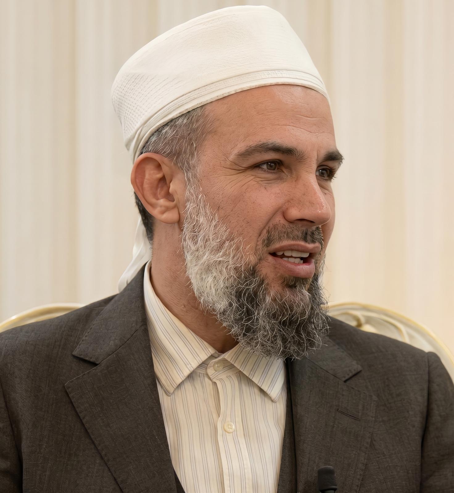 Orhan Orun Hoca sohbet sırasında